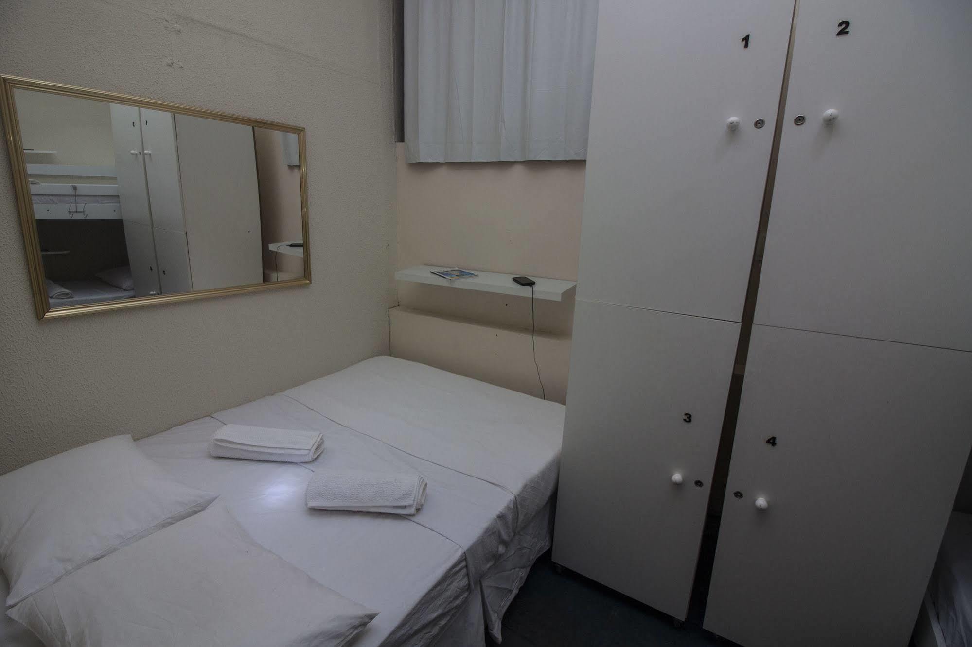 Hostal Rio Lapa *