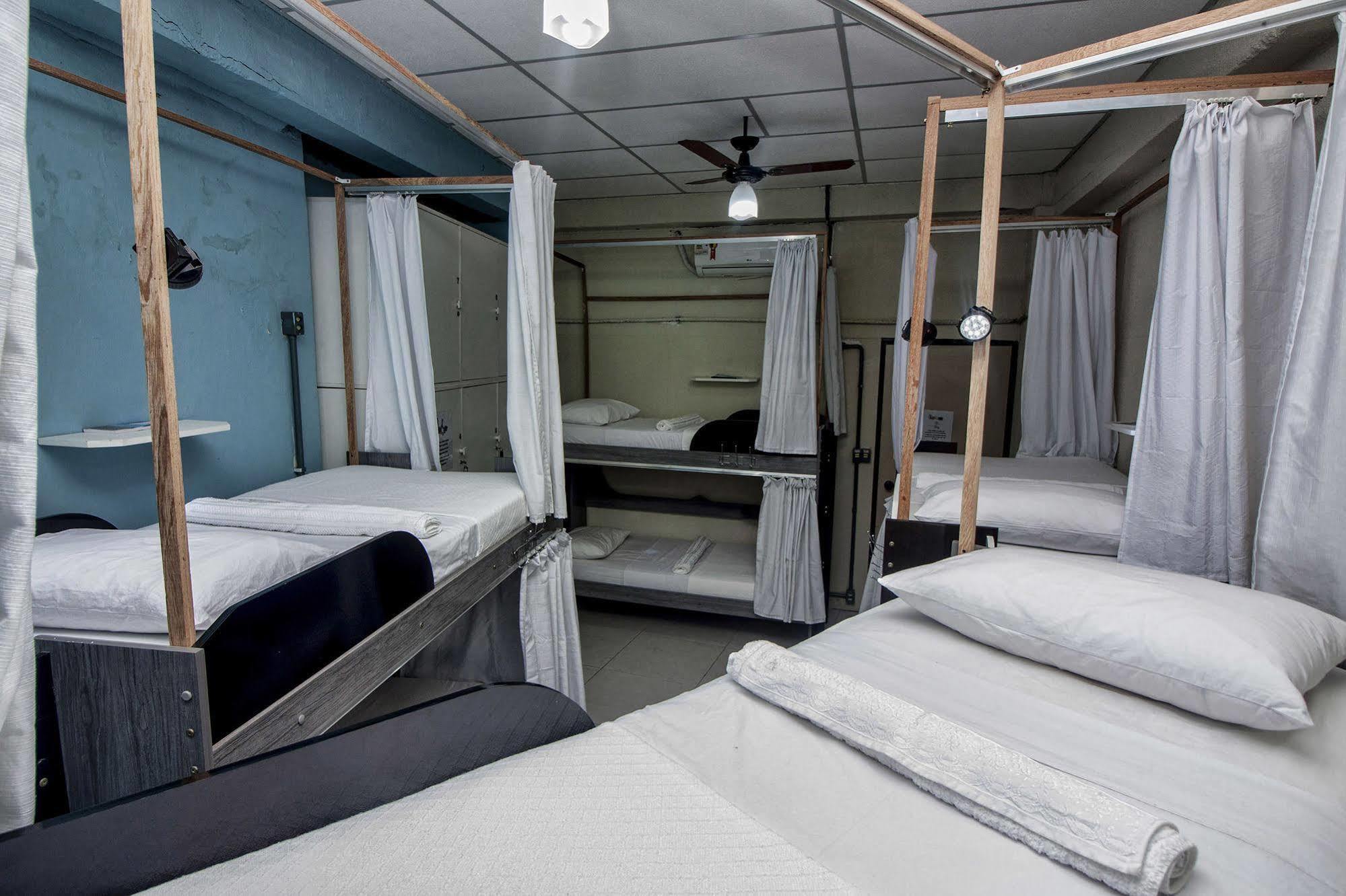 Hostal Rio Lapa *